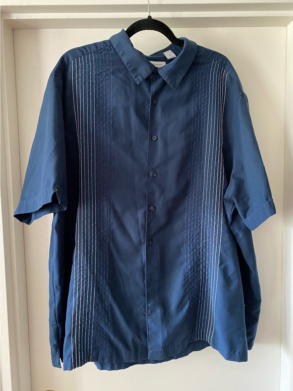 Cubavera Navy Short-Sleeve Button-Down Shirt with White Pinstripe Stitching